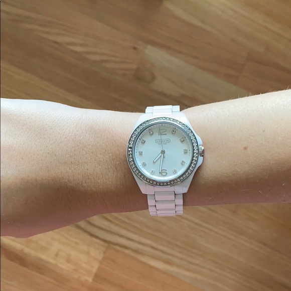 Coach Watch - Picture 2 of 2
